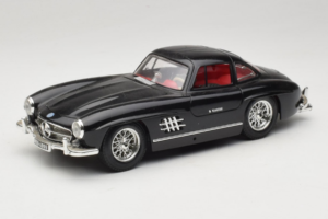 Mercedes 300SL Zwart Bburago 1:18 3015-M3 Metaal