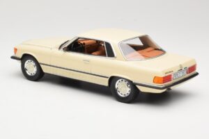 Mercedes 350 SLC C107 Wit Cult Models 1:18 CML049-1 Metaal — afbeelding 5 van 6