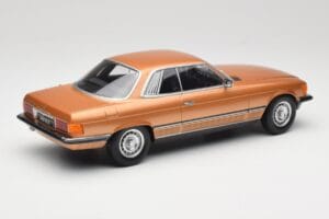 Mercedes 450 SLC C107 Icon Gold Metallic KK-Scale 1:18 KKDC180791 Metaal — afbeelding 2 van 6