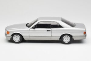Mercedes 500 SEC C126 Zilver AUTOart 1:18 76212 Metaal — afbeelding 4 van 8