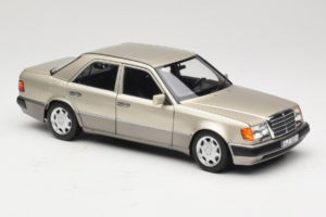 Mercedes 500E W124 Smoke Silver Dealer Editie Norev 1:18 B66040724 Metaal — afbeelding 6 van 8