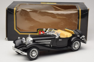 Mercedes 500K Roadster Zwart Bburago 1:18 3020-P2 Metaal — afbeelding 8 van 8