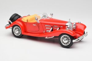 Mercedes 500K Roadster Rood Bburago 1:18 3020 Metaal — afbeelding 6 van 8