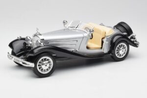 Mercedes 500K Roadster Zilver Bburago 1:18 3020-M1 Metaal — afbeelding 2 van 8