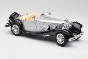 Mercedes 500K Roadster Zilver Bburago 1:18 3020-M1 Metaal — afbeelding 6 van 8