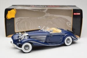 Mercedes 500K Special Roadster Blauw Maisto 1:18 56059 Metaal — afbeelding 8 van 8