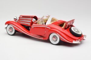 Mercedes 500K Special Roadster Rood Maisto 1:18 56058 Metaal — afbeelding 5 van 8