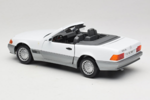 Mercedes 500 SL R129 Wit Roadtough 1:18 92048 Metaal — afbeelding 7 van 8
