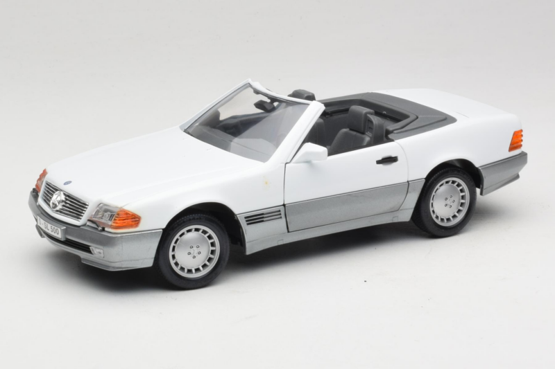 Mercedes 500 SL R129 Wit Roadtough 1:18 92048 Metaal