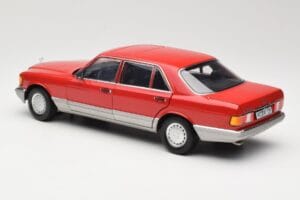 Mercedes 560 SEL W126 Rood Norev 1:18 183463 Metaal — afbeelding 7 van 8