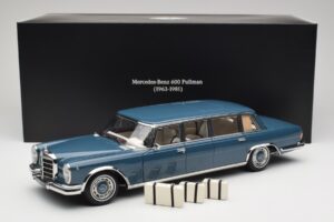 Mercedes 600 Pullman W100 Blauw NZG 1:18 B66040707 Metaal — afbeelding 8 van 8