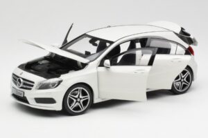 Mercedes A-Class W176 Cirrus Wit Norev 1:18 B66960126 Metaal — afbeelding 2 van 8