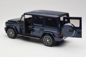 Mercedes AMG G 63 L W465 Donkerblauw Norev 1:18 B66960663 Metaal — afbeelding 5 van 8