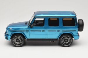 Mercedes AMG G63 W463 Hyper Blue Magno GT Spirit 1:18 GT925 Hars — afbeelding 3 van 6
