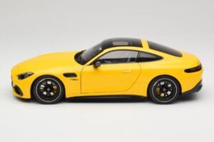 Mercedes AMG GT 43 C192 Turbo Sun Yellow NZG 1:18 B66960587 Metaal — afbeelding 4 van 8