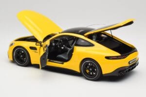 Mercedes AMG GT 43 C192 Turbo Sun Yellow NZG 1:18 B66960587 Metaal — afbeelding 5 van 8