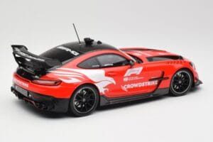 Mercedes AMG GT Black Series C190 Safety Car F1 2023 Minichamps 1:18 155032091 Metaal — afbeelding 2 van 6