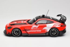 Mercedes AMG GT Black Series C190 Safety Car F1 2023 Minichamps 1:18 155032091 Metaal — afbeelding 3 van 6