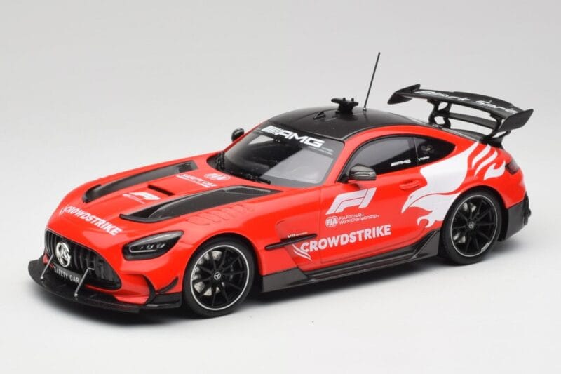 Mercedes AMG GT Black Series F1 Safety Car 2022 Minichamps 1:18 153032093 Metaal