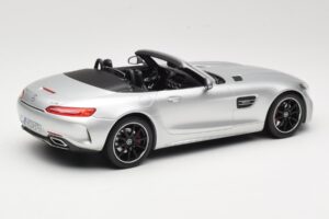 Mercedes AMG GT C Roadster R190 Zilver Norev 1:18 183453 Metaal — afbeelding 2 van 6