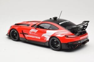 Mercedes AMG GT C190 Black Series Safety Car F1 2022 Minichamps 1:18 155032090 Metaal — afbeelding 5 van 6