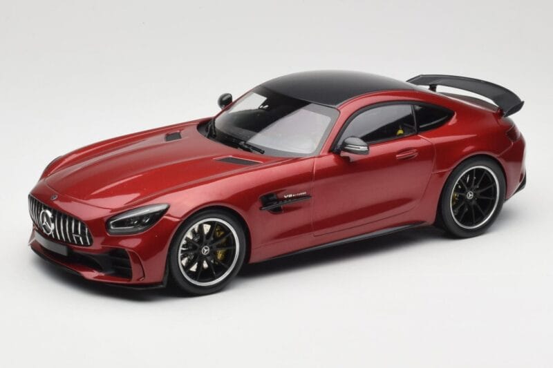 Mercedes AMG GT R C190 Jupiter Red Metallic Minichamps 1:18 155036027 Metaal
