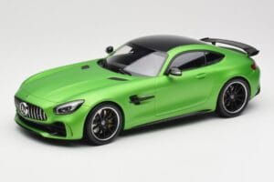 Mercedes AMG GT R C190 Mat Groen Minichamps 1:18 155036020 Metaal