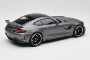 Mercedes AMG GT R C190 Mat Grijs Metallic Minichamps 1:18 155036026 Metaal — afbeelding 2 van 6