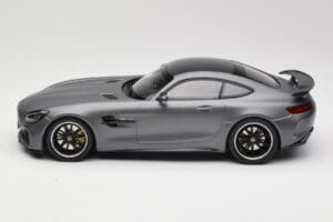 Mercedes AMG GT R C190 Mat Grijs Metallic Minichamps 1:18 155036026 Metaal — afbeelding 3 van 6