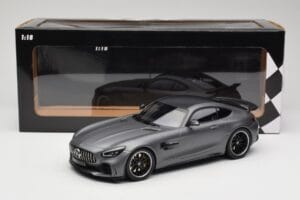 Mercedes AMG GT R C190 Mat Grijs Metallic Minichamps 1:18 155036026 Metaal — afbeelding 6 van 6