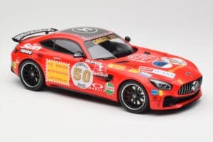 Mercedes AMG GT R C190 Roségoud Minichamps 1:18 155036024 Metaal — afbeelding 4 van 6