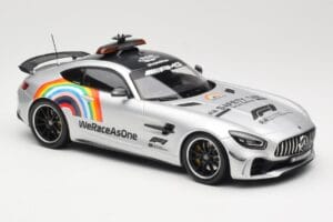 Mercedes AMG GT R C190 Safety Car F1 2020 Minichamps 1:18 155036092 Metaal — afbeelding 4 van 6