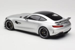Mercedes AMG GT R C190 Zilver Minichamps 1:18 155036025 Metaal — afbeelding 5 van 6