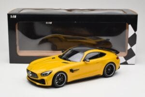 Mercedes AMG GT R C190 Geel Minichamps 1:18 155036021 Metaal — afbeelding 6 van 6