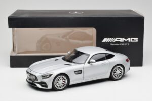 Mercedes AMG GT S C190 Designo Iridium Zilver Magno Norev 1:18 B66960485 Metaal — afbeelding 8 van 8