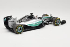 Mercedes AMG Petronas W06 Hybrid #44 L. Hamilton F1 World Champion 2015 Minichamps 1:18 186150044 Metaal — afbeelding 2 van 6