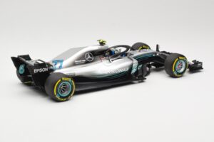 Mercedes AMG Petronas W09 #77 V. Bottas F1 2018 Minichamps 1:18 110180077 Metaal — afbeelding 2 van 6