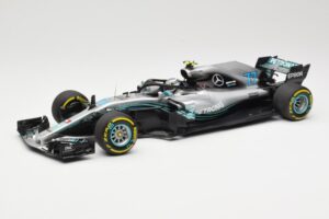 Mercedes AMG Petronas W09 #77 V. Bottas F1 2018 Minichamps 1:18 110180077 Metaal