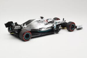 Mercedes AMG Petronas W10 #44 L. Hamilton Winner German GP 2019 Minichamps 1:18 110191144 Metaal — afbeelding 2 van 6