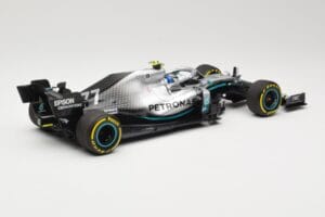 Mercedes AMG Petronas W10 #77 V. Bottas F1 2019 Minichamps 1:18 110190077 Metaal — afbeelding 2 van 6