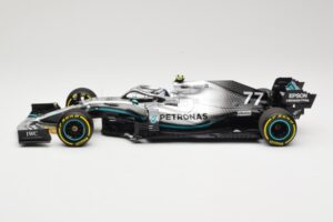 Mercedes AMG Petronas W10 #77 V. Bottas Winner USA GP 2019 Minichamps 1:18 110191877 Metaal — afbeelding 3 van 6