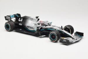 Mercedes AMG Petronas W10 EQ Power+ #44 L. Hamilton USA GP F1 World Champion 2019 Minichamps 1:18 110191844 Metaal — afbeelding 5 van 7