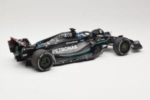 Mercedes AMG Petronas W14 E Performance #63 G. Russell Australian GP 2023 Minichamps 1:18 110230363 Metaal — afbeelding 2 van 6