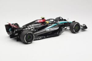 Mercedes AMG Petronas W15 E Performance #44 L. Hamilton 2024 Minichamps 1:18 110240144 Metaal — afbeelding 2 van 6