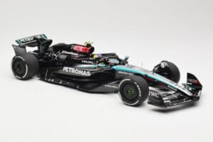 Mercedes AMG Petronas W15 E Performance #44 L. Hamilton 2024 Minichamps 1:18 110240144 Metaal — afbeelding 4 van 6