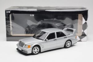 Mercedes 190E W201 2.5-16 EVO 2 Astral Zilver Metallic Minichamps 1:18 155036101 Metaal — afbeelding 6 van 6