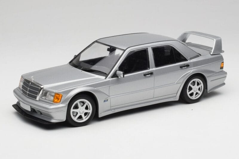 Mercedes 190E W201 2.5-16 EVO 2 Astral Zilver Metallic Minichamps 1:18 155036101 Metaal