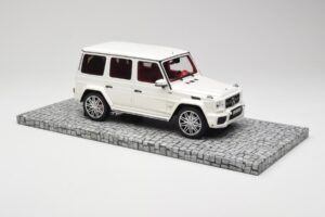 Mercedes Brabus B63 620 Widestar Pearl White Minichamps 1:18 107032201 Metaal — afbeelding 4 van 6