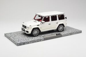 Mercedes Brabus B63 620 Widestar Pearl White Minichamps 1:18 107032201 Metaal