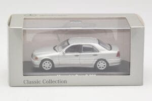 Mercedes C 200 W202 Iridium Silver Minichamps 1:43 B66040488 Metaal — afbeelding 4 van 4